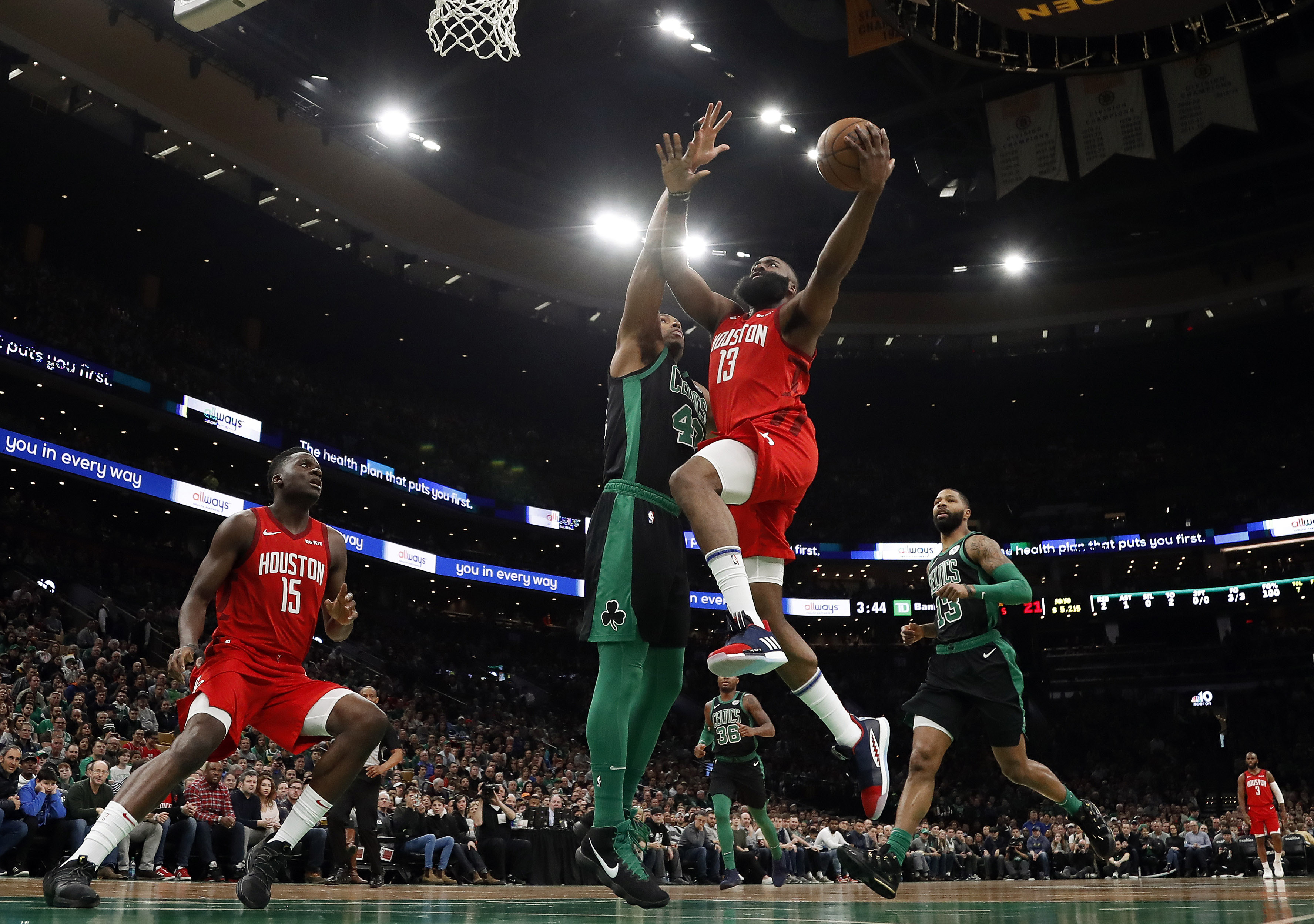 [NBA]奎克利三分绝杀 猛龙险胜黄蜂